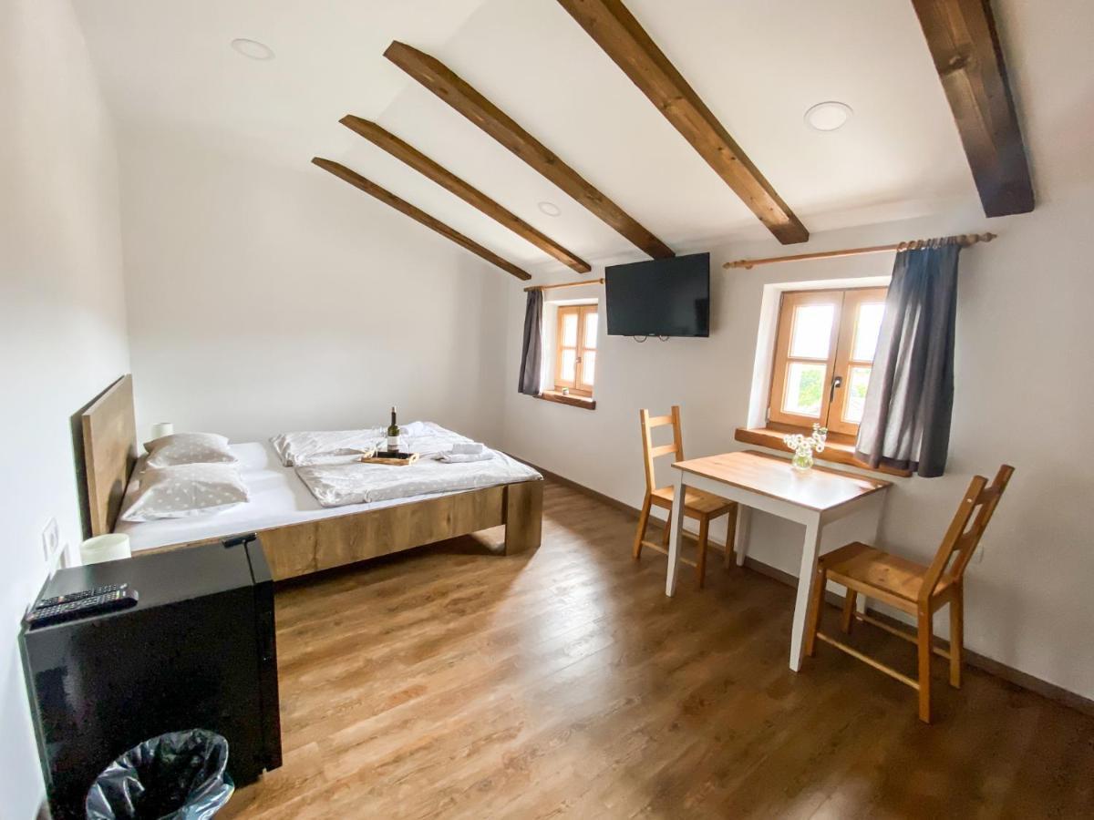 Boutique Rooms & Winery Zorz Vipava Eksteriør billede